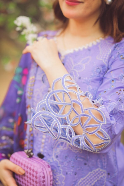 HR-MS 04 3 Piece Embroidered Lawn Shirt with Digital Printed Silk Dupatta