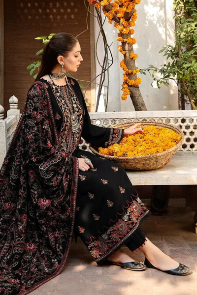 HR-RM650 3 Piece Embroidered Dhanak Shirt With Embroided Dhanak Shawl
