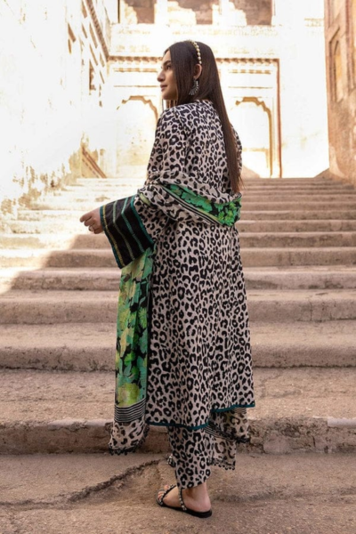 HR-MB113 3 Piece Digital Printed Lawn Shirt Trouser and Lawn Dupatta