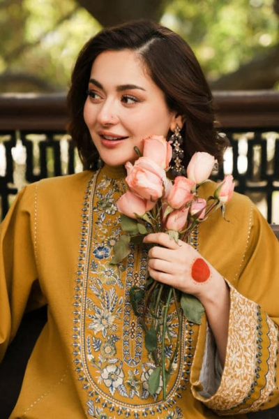 HR-SP510 3Pc Embroidered Lawn Shirt with Printed Poly Lawn Dupatta