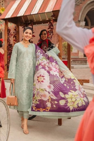 HR-MS42 3 Piece Embroidered Lawn Shirt With Printed Polly Lawn dupatta