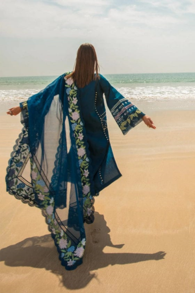 HR-CM30 3 Piece Embroidered Lawn With Embroidered Organza Dupatta
