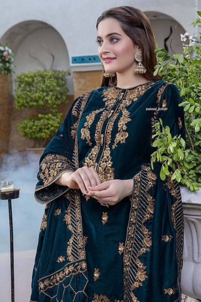 HR-MB1060 3 Piece Embroidered Velvet Shirt And Shawl With Silk Trouser