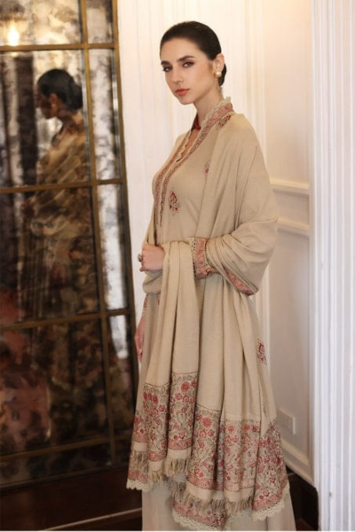 HR-BR660 3 Piece Embroidered Dhanak Shirt With Embroidered Dhanak Shawl