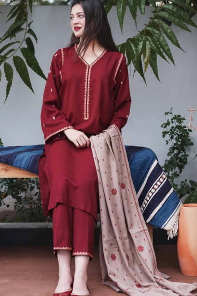 HR-BR1110 3 Piece Embroidered Dhanak Shirt With Embroidered Dhanak Shawl