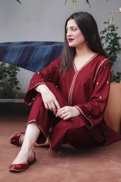 HR-BR1110 3 Piece Embroidered Dhanak Shirt With Embroidered Dhanak Shawl
