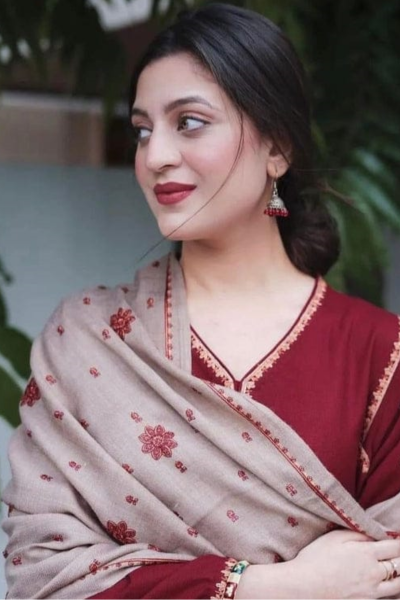 HR-BR1110 3 Piece Embroidered Dhanak Shirt With Embroidered Dhanak Shawl