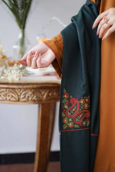 HR-GA1120 3 Piece Embroidered Dhanak Shirt With Embroided Dhanak Shawl
