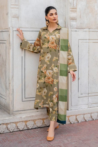 HR-BK180 3 Piece Digital Printed Khaddar Shirt Trouser And Dupatta