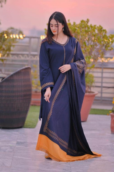 HR-BR1145 3 Piece Dhanak Shirt With Printed Wool Shawl