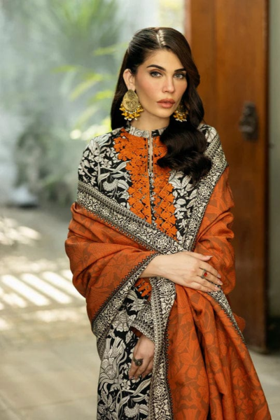 HR-ZC428 Digital Printed Lawn Suit 3pc With Lawn Digital Printed Dupatta