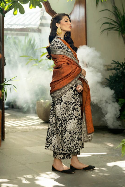 HR-ZC428 Digital Printed Lawn Suit 3pc With Lawn Digital Printed Dupatta