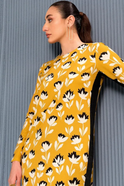 HR-28 2Pc Digital Printed Lawn Suit