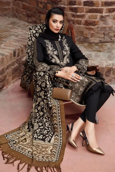 HR-SR2061 Dhanak Embroidered Suit With Digital Printed Wool Shawl