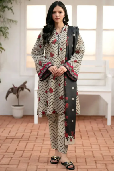HR-Khaddar 3pc Digital Printed Suit With Digital Printed Khaddar Dupatta