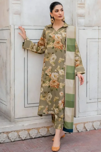 HR-Khaddar 3pc Digital Printed Suit With Digital Printed Khaddar Dupatta