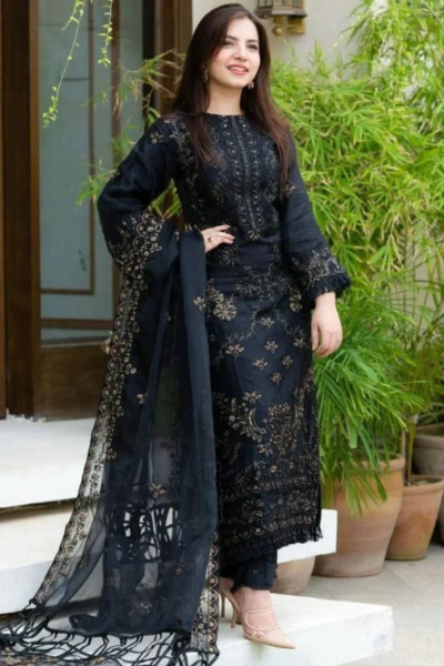 HR-NS32 3 Piece Embroidered Lawn Shirt With Embroidered Organza Duppata